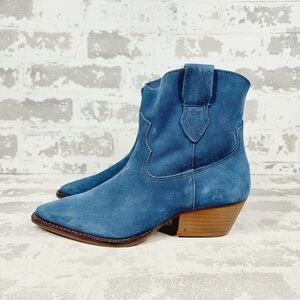 NEW Chinese Laundry Califa Navy Suede Pointy Toe Western Ankle Boots K757